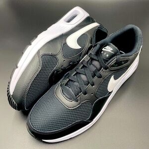 Nike Air Max Black and White Athletic Sneakers with Mesh Upper